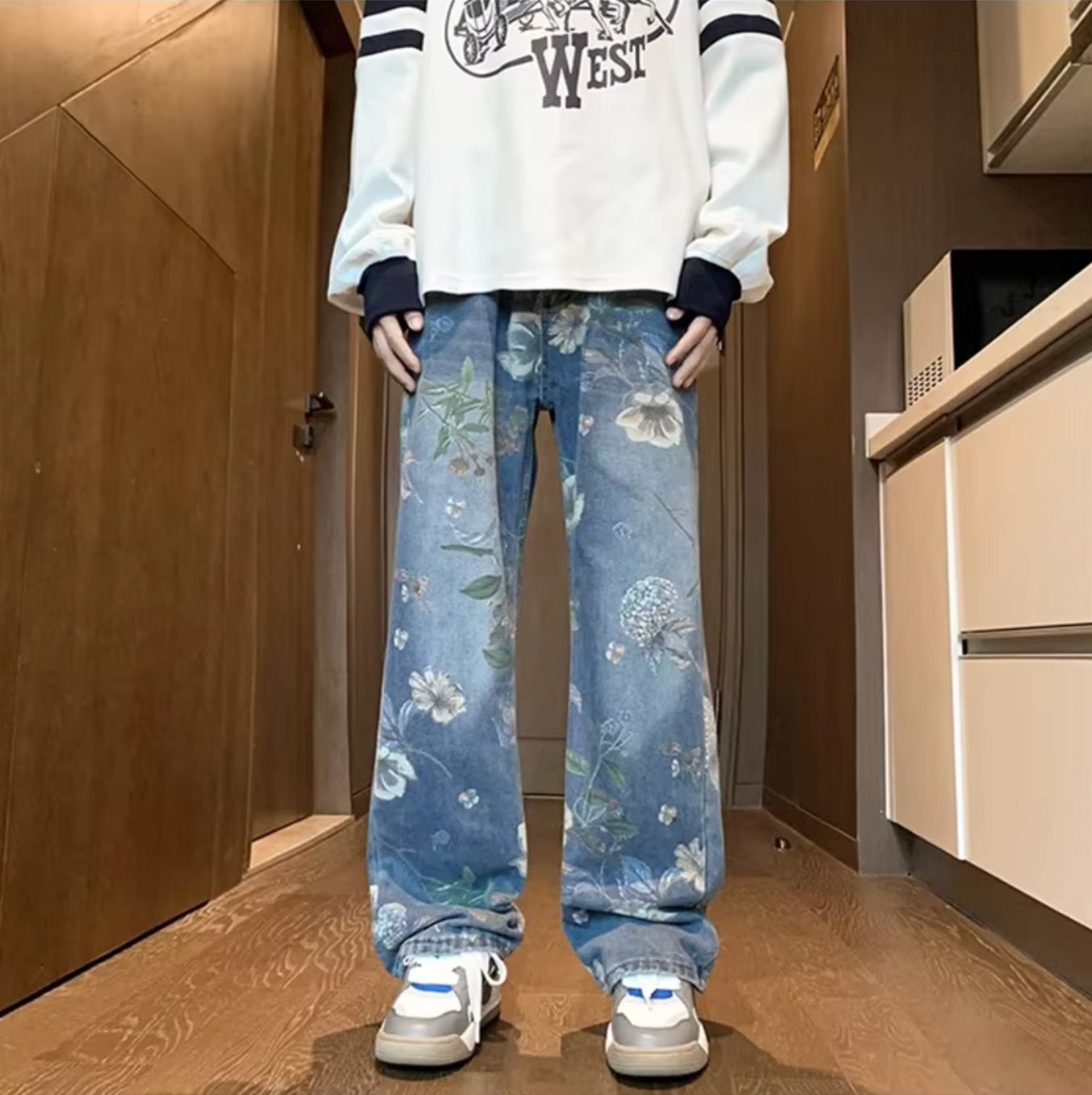 Floral Cropped 90s Denim - Vintage Blue